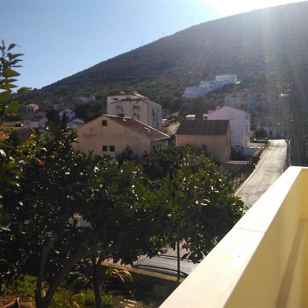 Lemon House Ξενοδοχείο Βις Εξωτερικό φωτογραφία