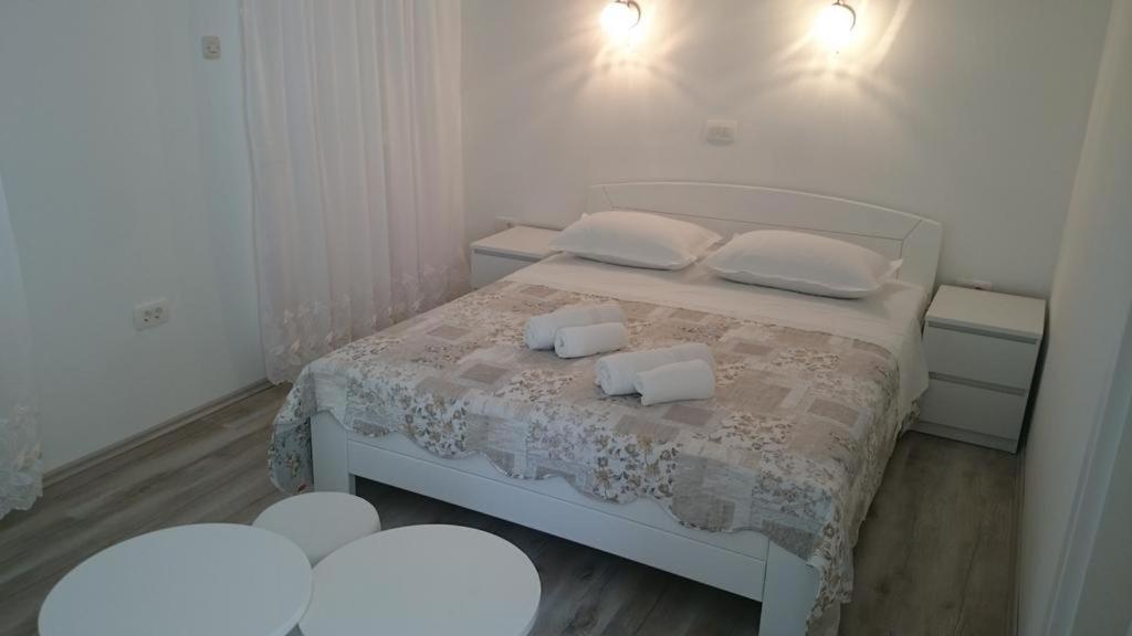 Lemon House Ξενοδοχείο Βις Εξωτερικό φωτογραφία